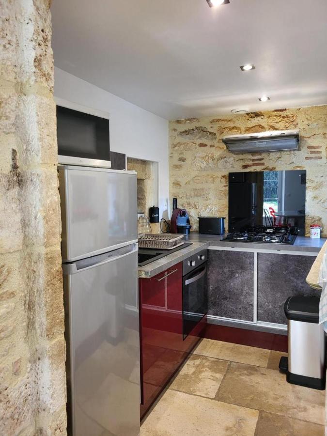 Le Clos Des Figuiers - 3 Gites De Caractere Duravel Exterior photo